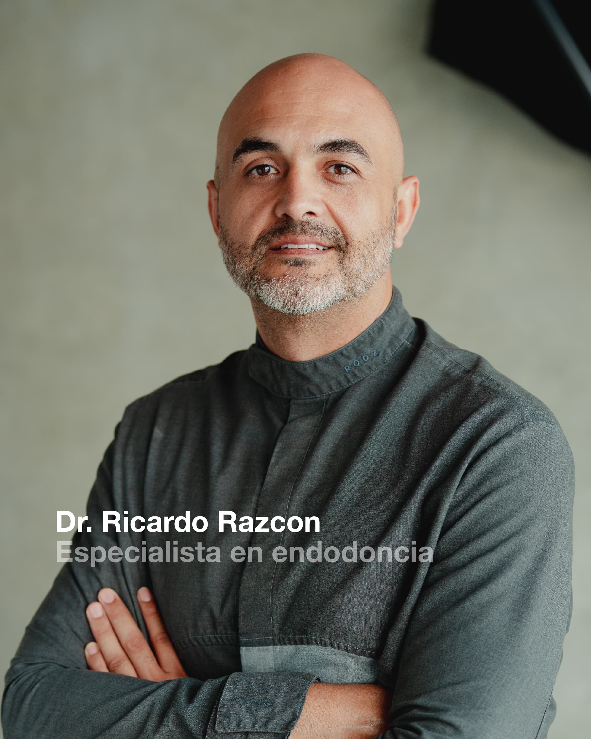 Dr. Ricardo Razcon