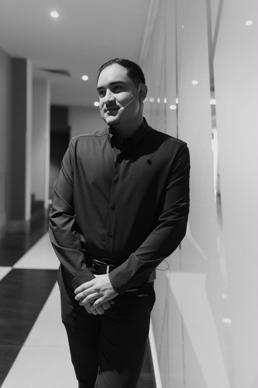 Dr. Alejandro Gutiérrez