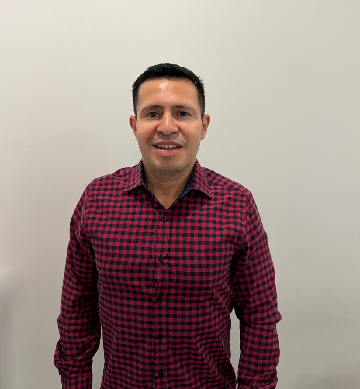 Dr. Raymundo Castillo